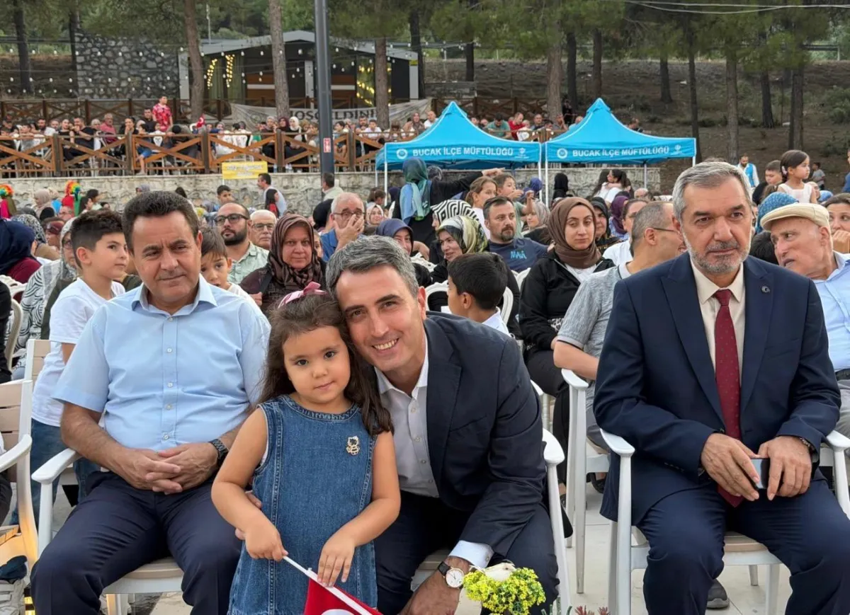 Bucak’ta Yaz Kur’an Kurslarına renkli kapanış