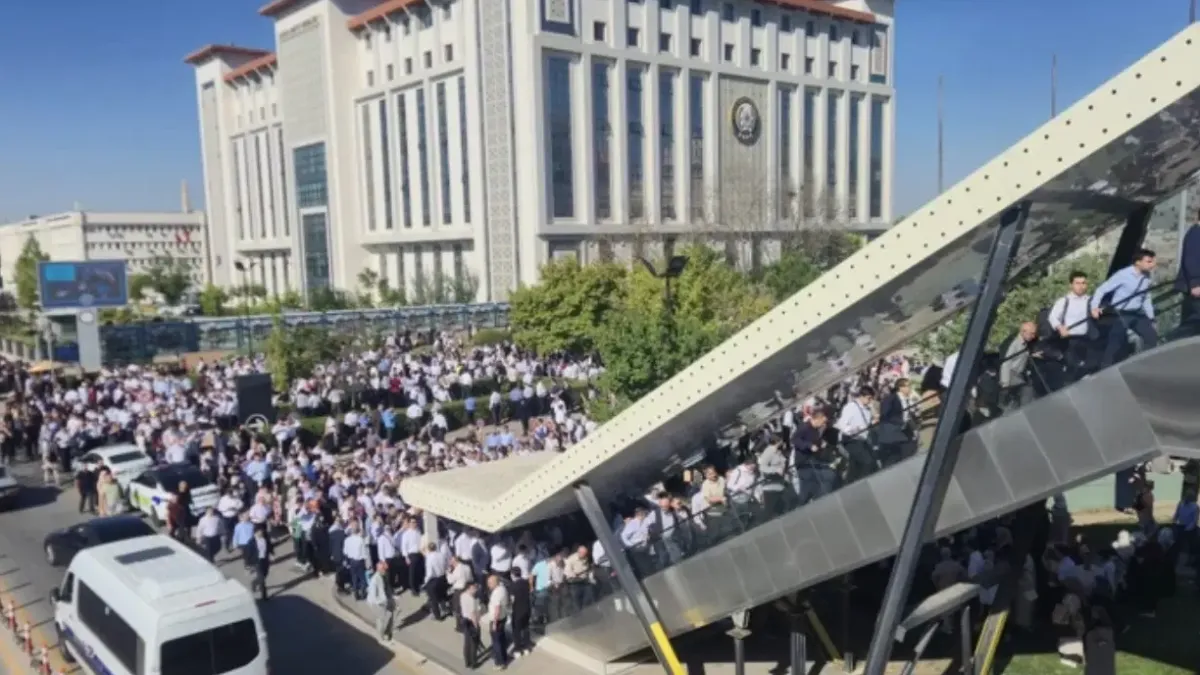 Operasyonların Ardından Cemaat Mensupları Ankara’da Toplandı