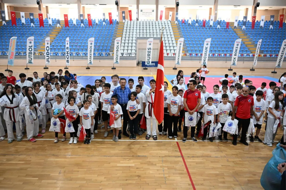 Altındağ’da Yaz Okulları 15 Bin Gencin Katılımıyla Sona Erdi