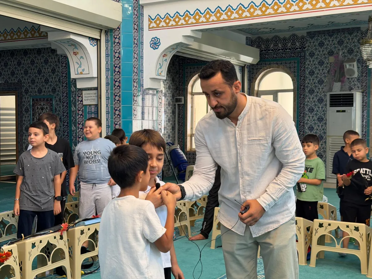 Miniklerin pide daveti karşılıksız kalmadı Vali Bilgihan Bucak’ta öğrencilerle buluştu