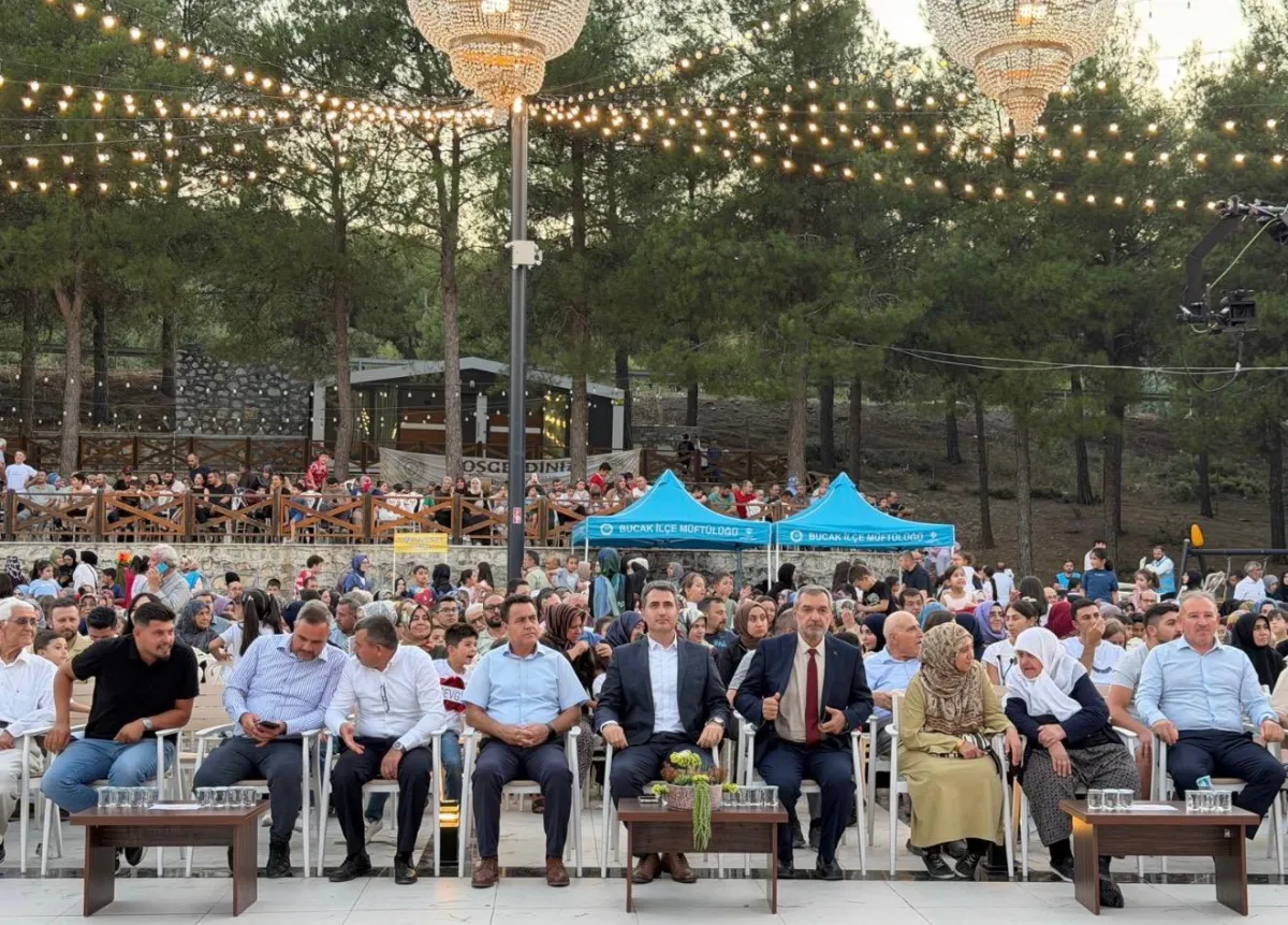 Bucak’ta Yaz Kur’an Kurslarına renkli kapanış