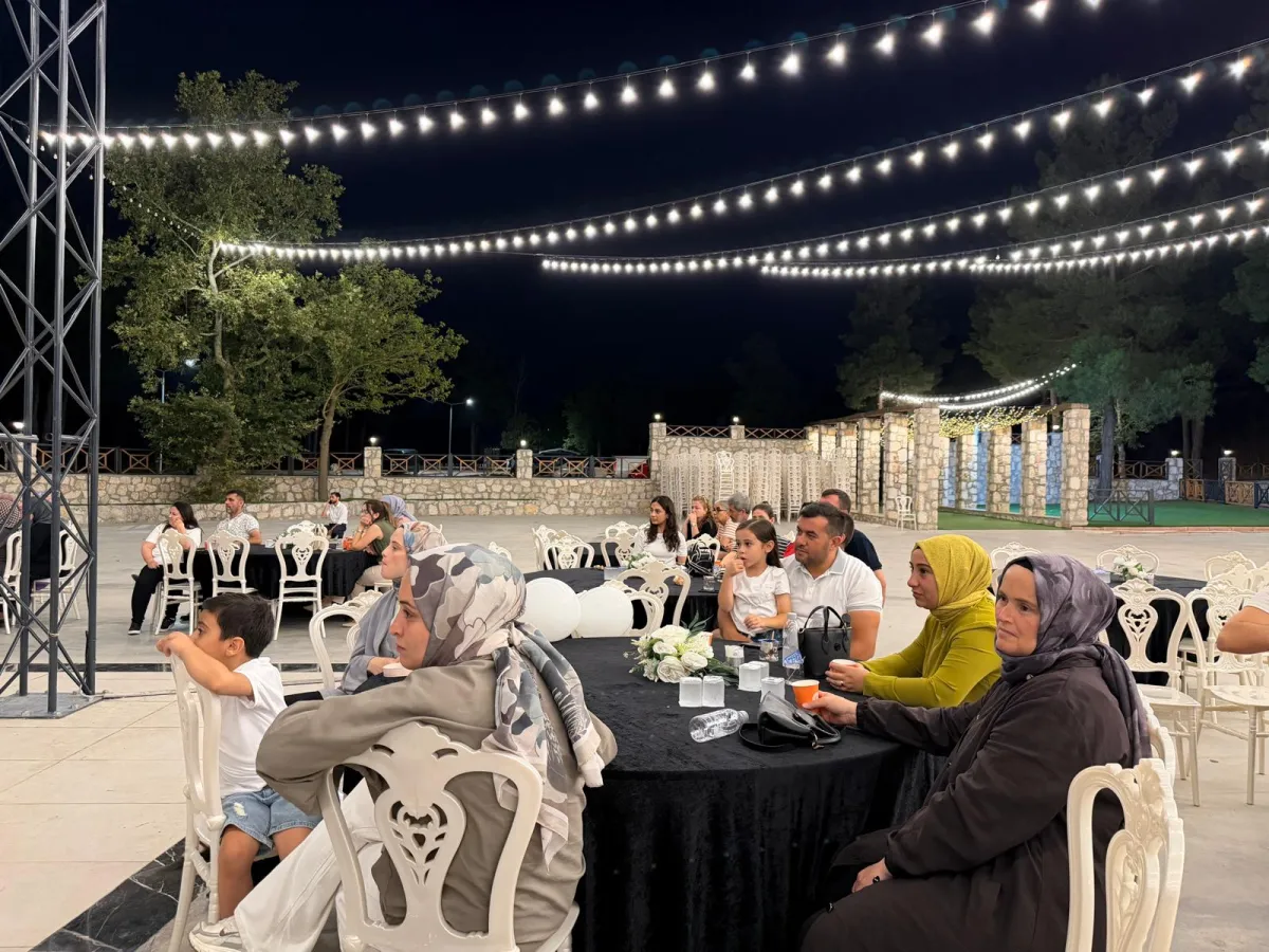 Bucak’ta yabancı dil eğitimine yeni bir soluk SKY English Academy yaz kursunu tamamladı, yeni döneme hazırlanıyor