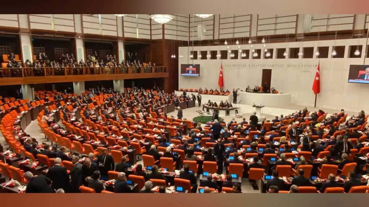 SON DAKİKA!!!   TBMM’de “Çerçeve Yasa” Tartışması: İktidar Süreci Savundu, Muhalefet Güvence ve Şeffaflık İstedi