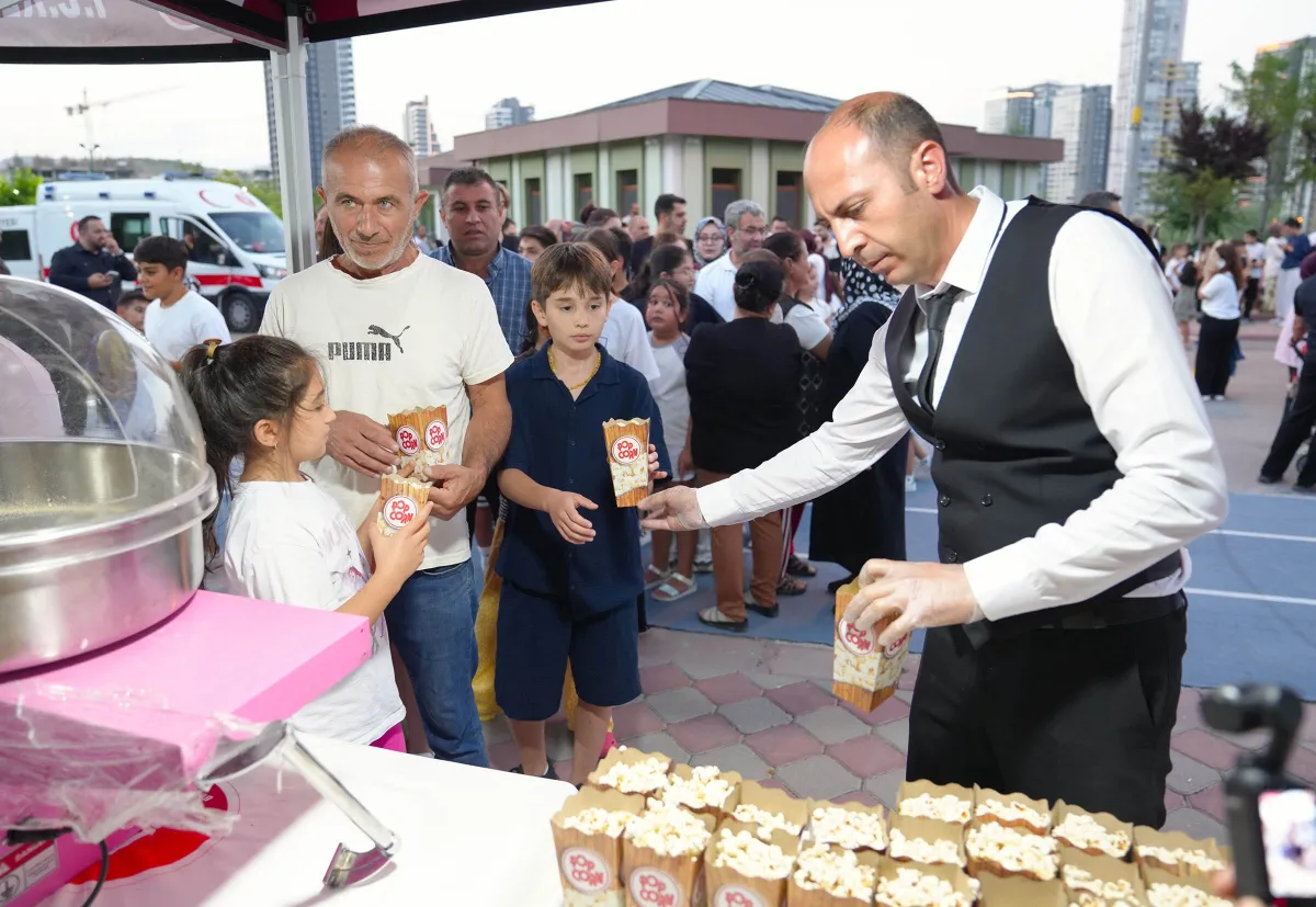 Keçiören’de Açık Hava Sinema Günleri başladı