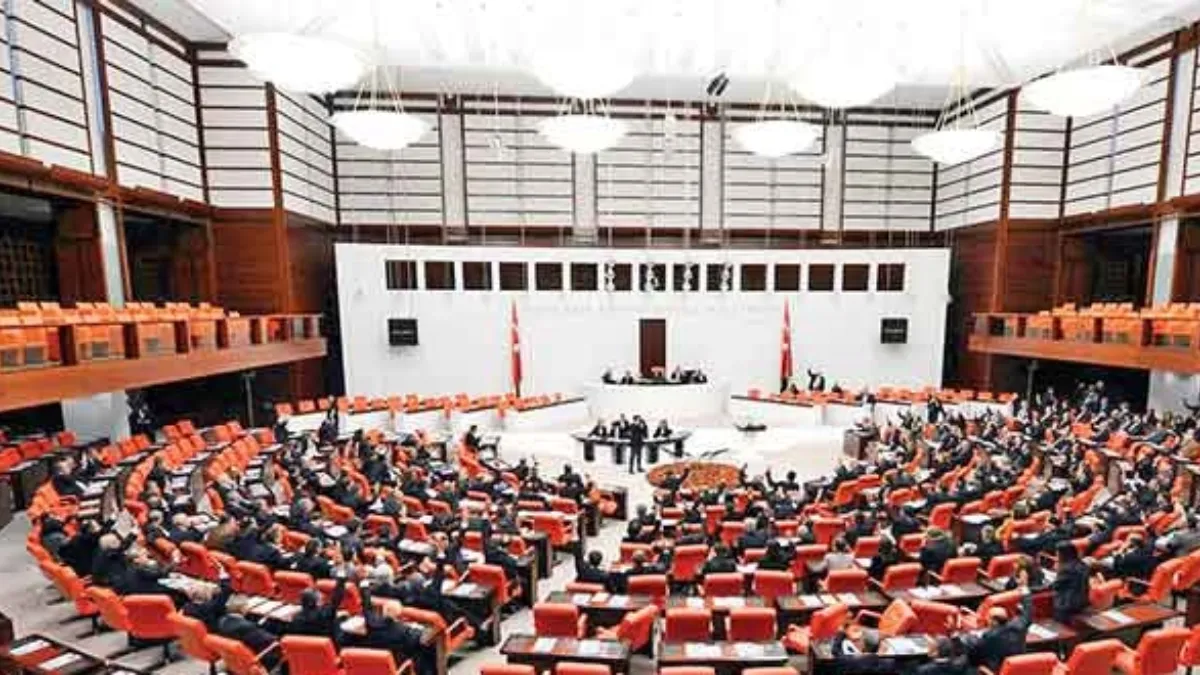 SON DAKİKA!!!   TBMM’de Çocuklara Yönelik Yeni Düzenlemeler: 6 Madde Daha Kabul Edildi