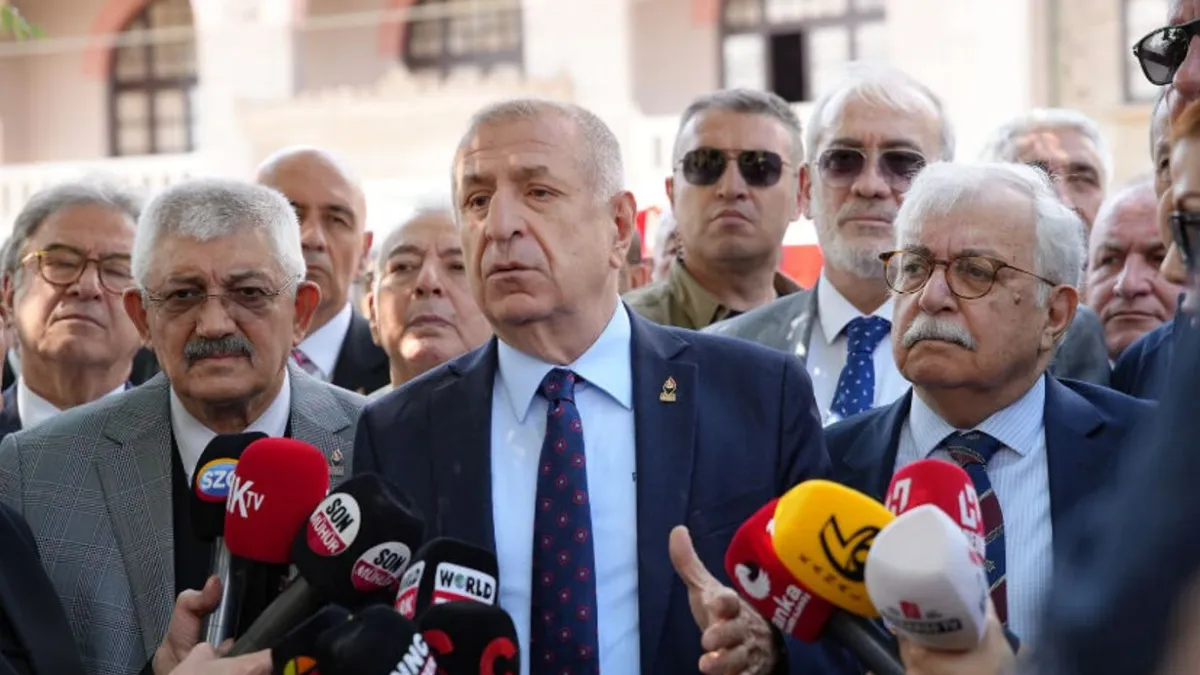 Ümit Özdağ: “İstiklal Harbi Sonucunda İnşa Ettiğimiz Cumhuriyet Ağır Bir Tehdit Altındadır”