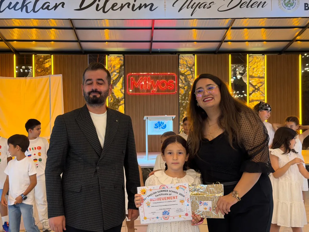 Bucak’ta yabancı dil eğitimine yeni bir soluk SKY English Academy yaz kursunu tamamladı, yeni döneme hazırlanıyor