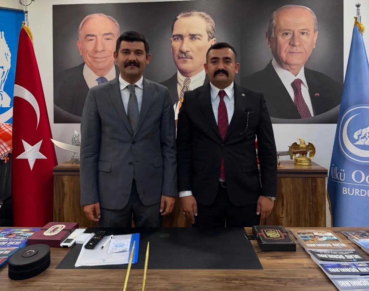Ülkü Ocakları Burdur’da İl ve İlçe Başkanlarıyla bir araya geldi