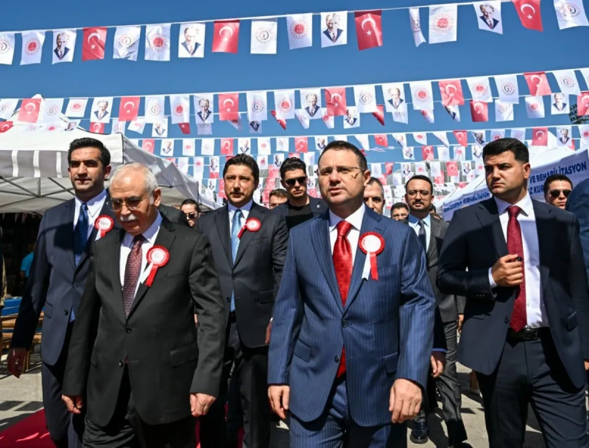 Gürlek, İşyurtları Ürün ve El Sanatları Fuarı’nı Açtı: “Mesleğin Kapısı Tahliyeyle Kapanmayacak”