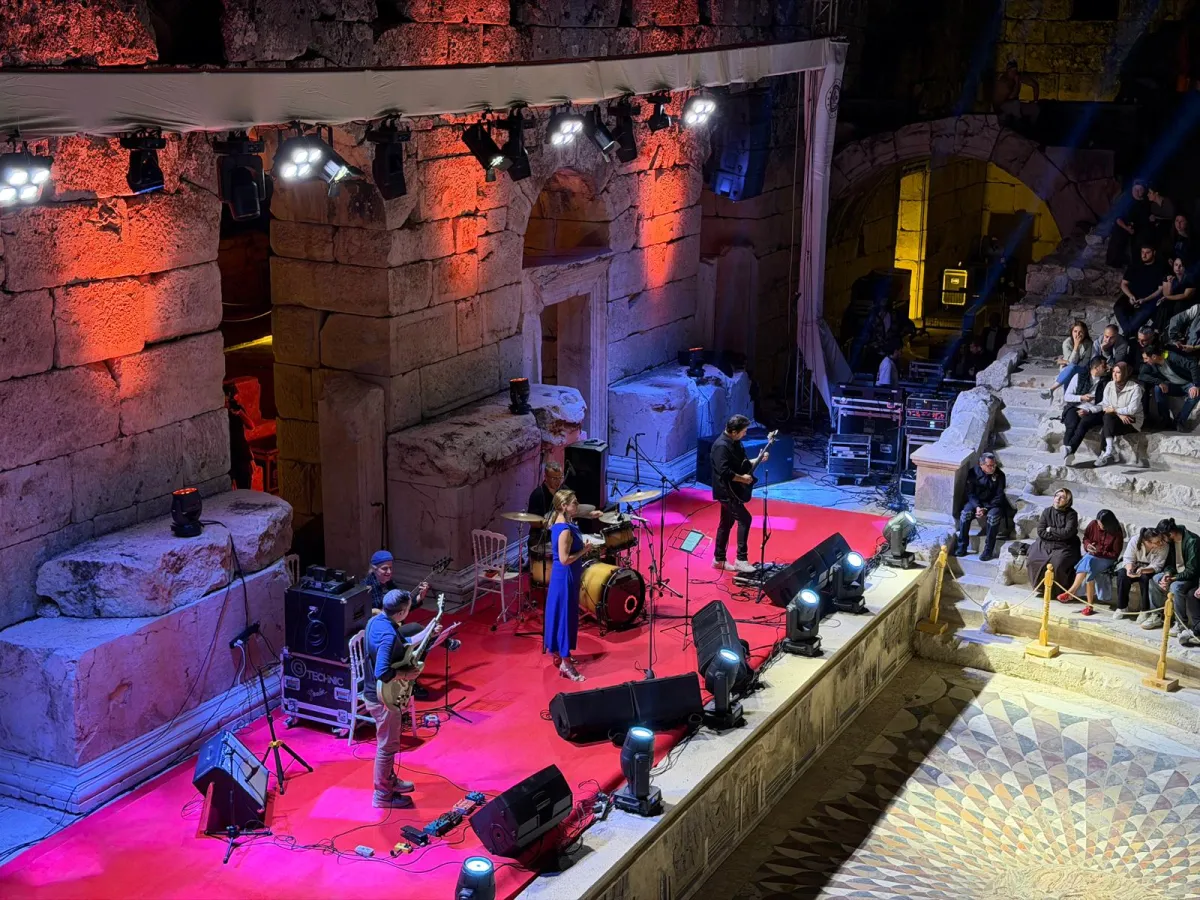 2 Bin yıllık Kibyra’da büyüleyici gece! Tarih ve müzik bir araya geldi