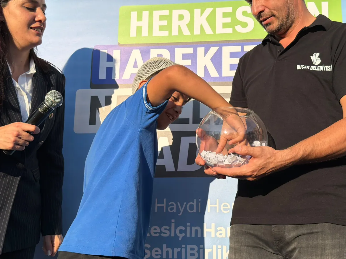 Bucak’ta bisiklet coşkusu Pedallar sağlıklı yaşam için çevrildi
