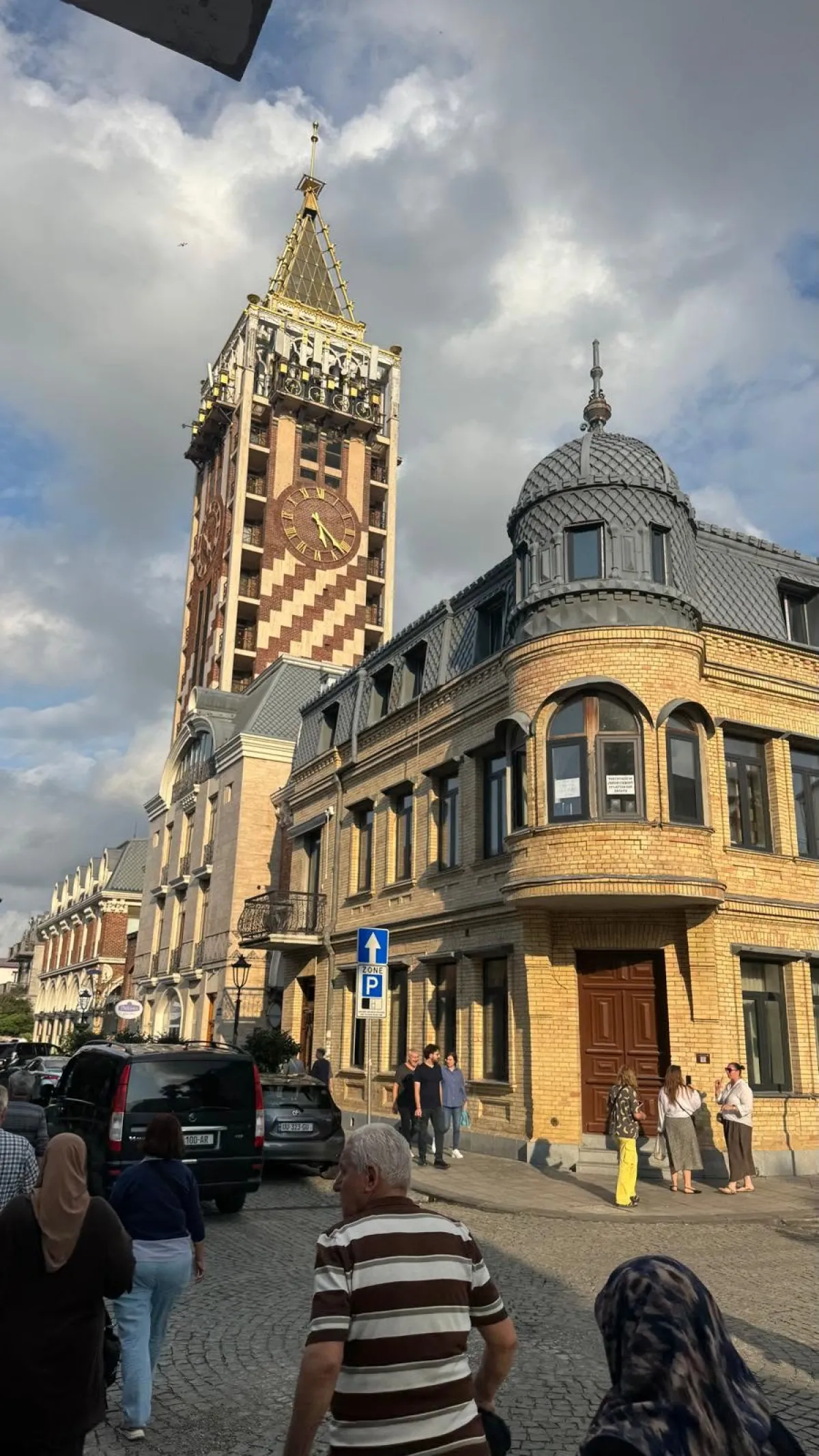 Bucak Esnaf Odası Üyeleri Karadeniz ve Batum’u adım adım gezdi