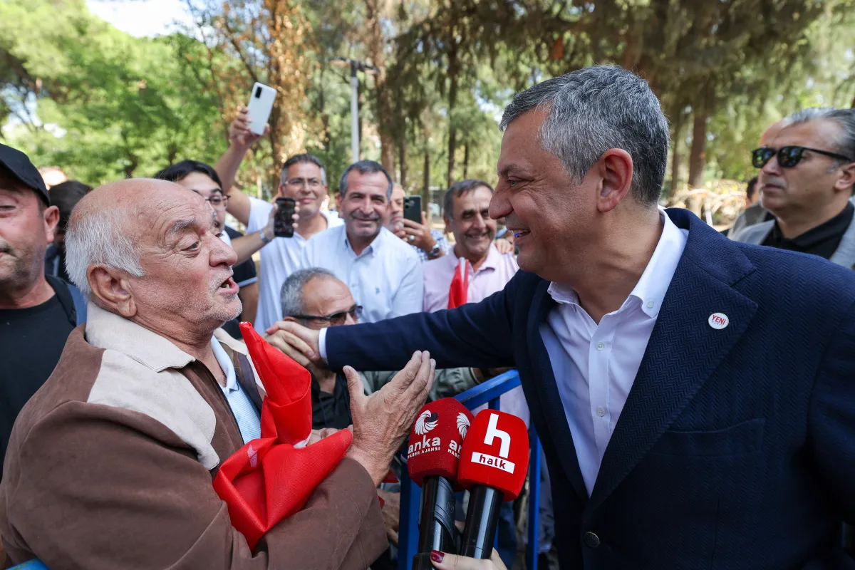 Özgür Özel: YENİ Parti Üyeleriyle Yeni Siyaset Modelini İzmir ve Manisa’dan Başlattı