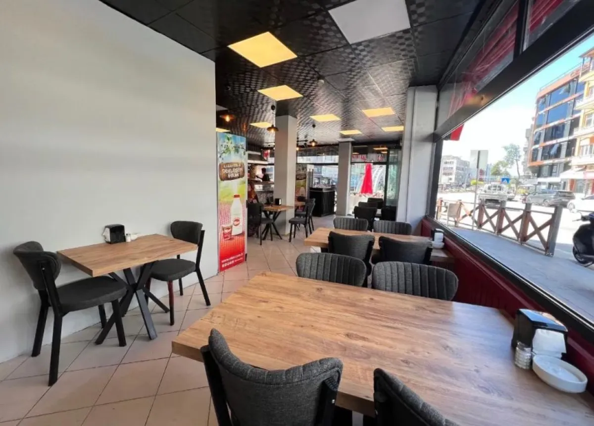 Bucak’ta Dönerci Volkan Usta’dan Her bütçeye uygun döner menüsü