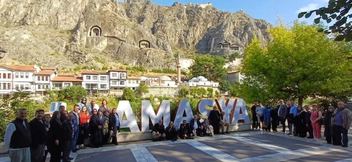 Bucak Esnaf Odası Üyeleri Karadeniz ve Batum’u adım adım gezdi