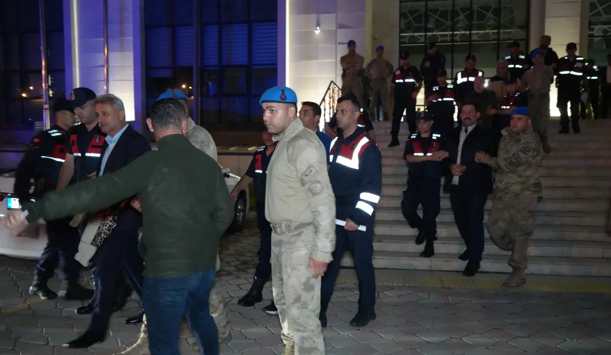 Kırıkkale Yahşihan Belediyesi Soruşturmasında Karar Çıktı 2 Eski Başkan Dahil 15 Tutuklama