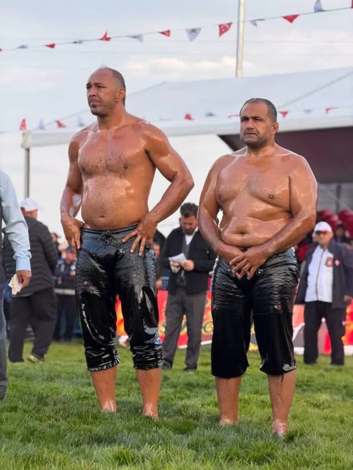 2026 Çorum Sungurlu’da Dev Final! Ali Gürbüz’ü Yenen Mehmet Yeşil Yeşil Başpehlivan Oldu