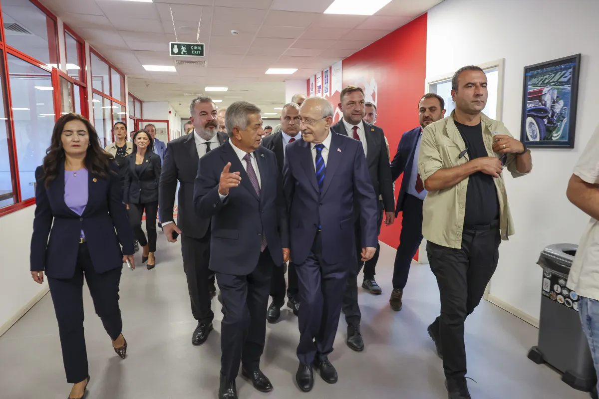 Kılıçdaroğlu’nun Yurt Gezilerindeki İlk Durağı İzmir Oldu