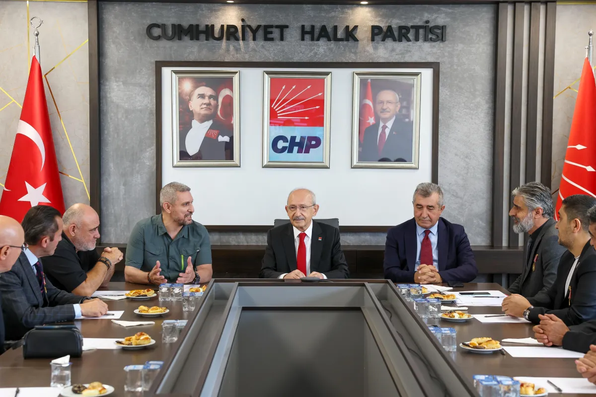 Kılıçdaroğlu Gazilerle Bir Araya Geldi: “Haklarının Takipçisi Olacağız”