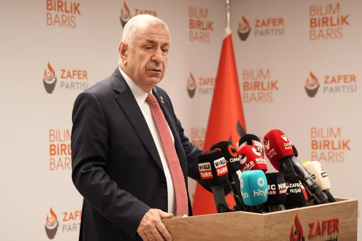 Ümit Özdağ’dan İktidara Sert Eleştiriler: “Bu Özelleştirmenin Bedelini Türk Halkı Ödeyecek”