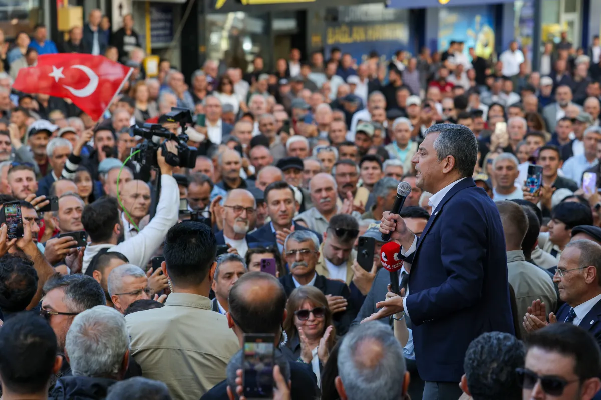 Özgür Özel Ardahan’da: "Yüzünüzü Güldürmeye Geliyoruz”