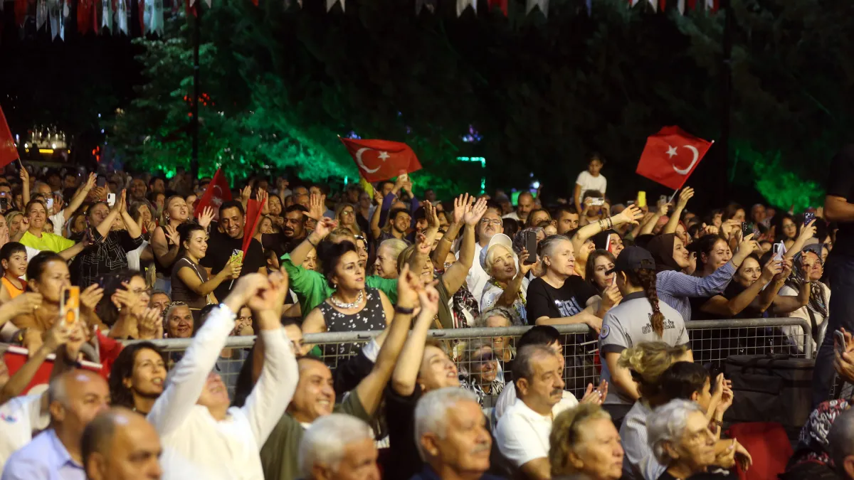 Ankara Yenimahalle’de Zafer Bayramı Coşkusu