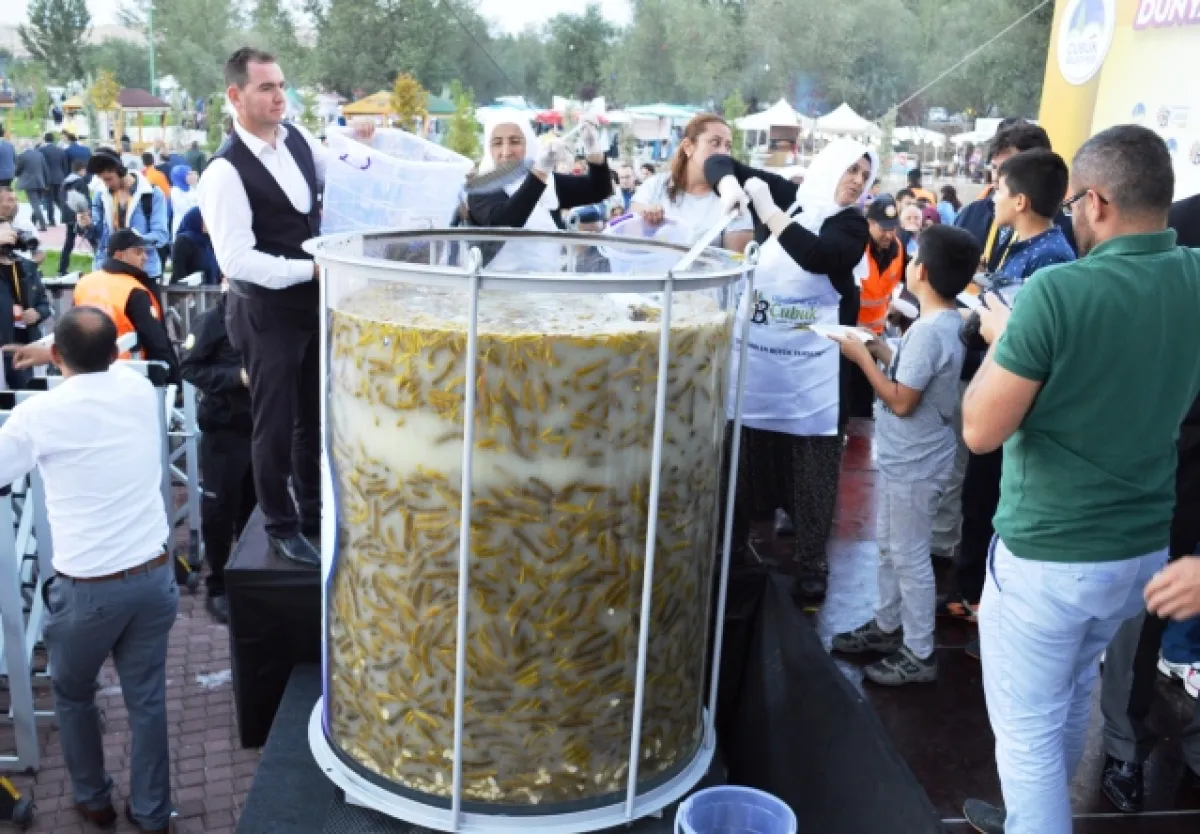Ankara Çubuk’ta 18. Uluslararası Kültür Ve Turşu Festivali Coşkusu