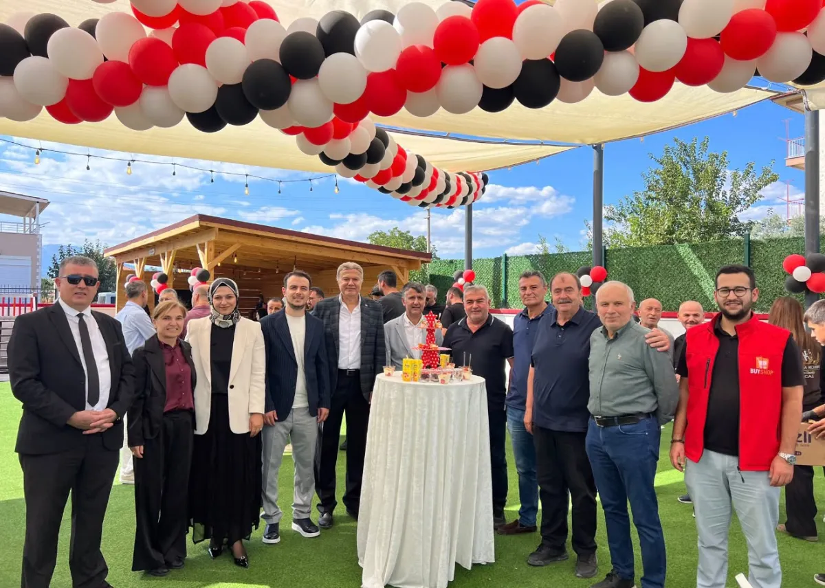 Kırmızı Bağcık Anaokulu, Yeni Eğitim Yuvasında Çocukların Dünyasına Renk Katıyor