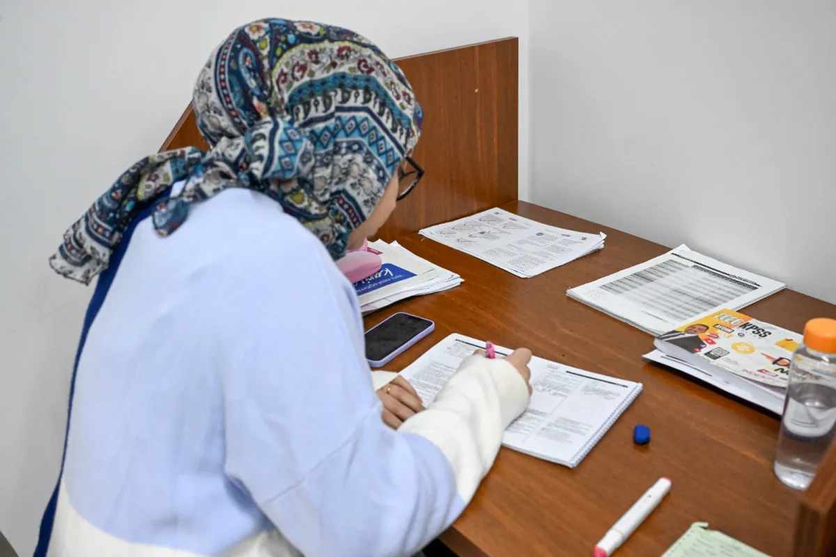 Ankara Yıldıztepe Kütüphanesi Yenilenen Yüzüyle Öğrencileri Ağırlıyor
