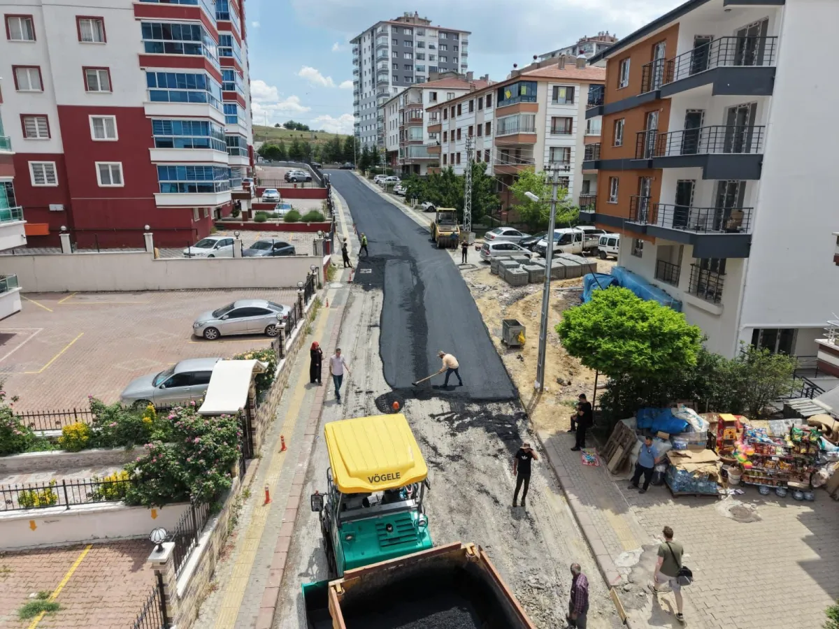 Ankara Altındağ’da Asfalt Seferberliği Sürüyor: 75 Bin 637 Ton Asfalt Serildi