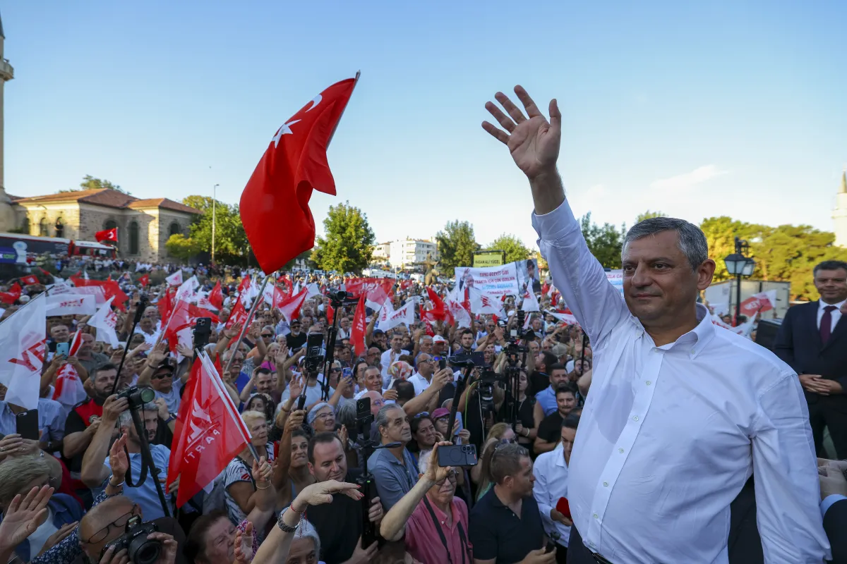 Özgür Özel’den Tekirdağ’da Peş Peşe Mesajlar: “YENİ Parti Türkiye’nin Yeni Umududur”