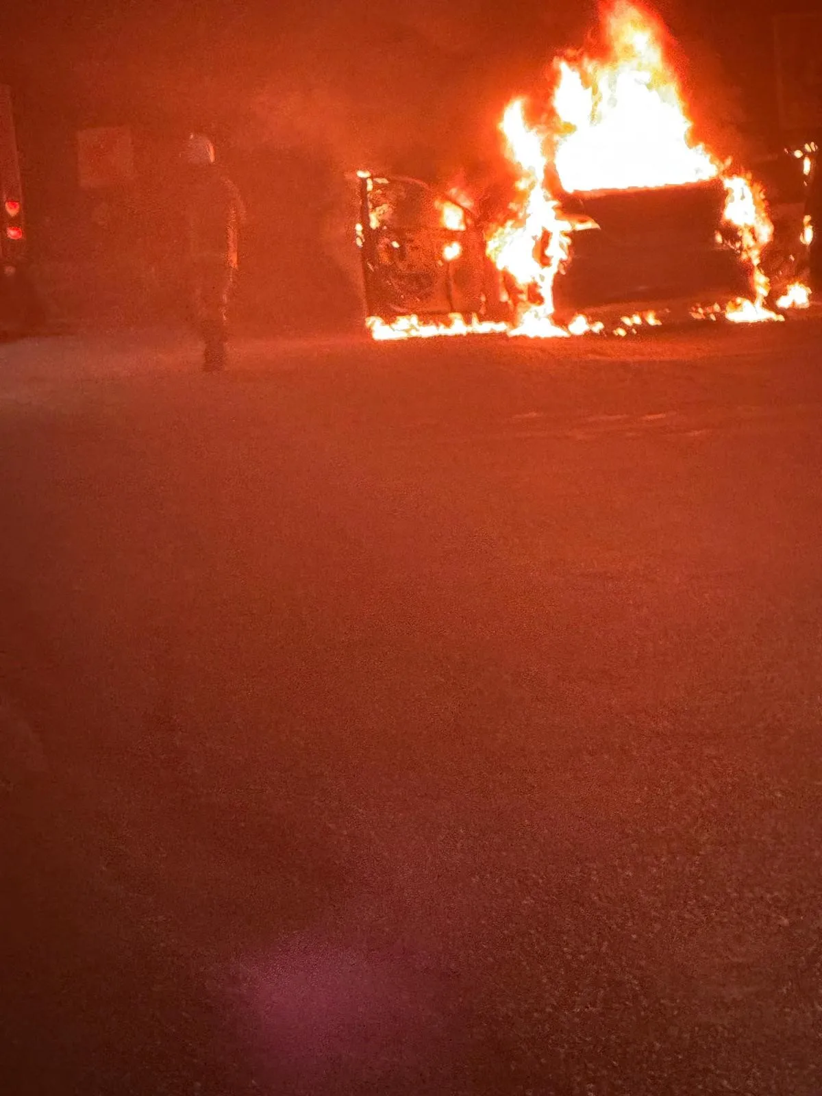 Alanya’da Korku Dolu Anlar! Seyir Halindeki Otomobil Alev Topuna Döndü