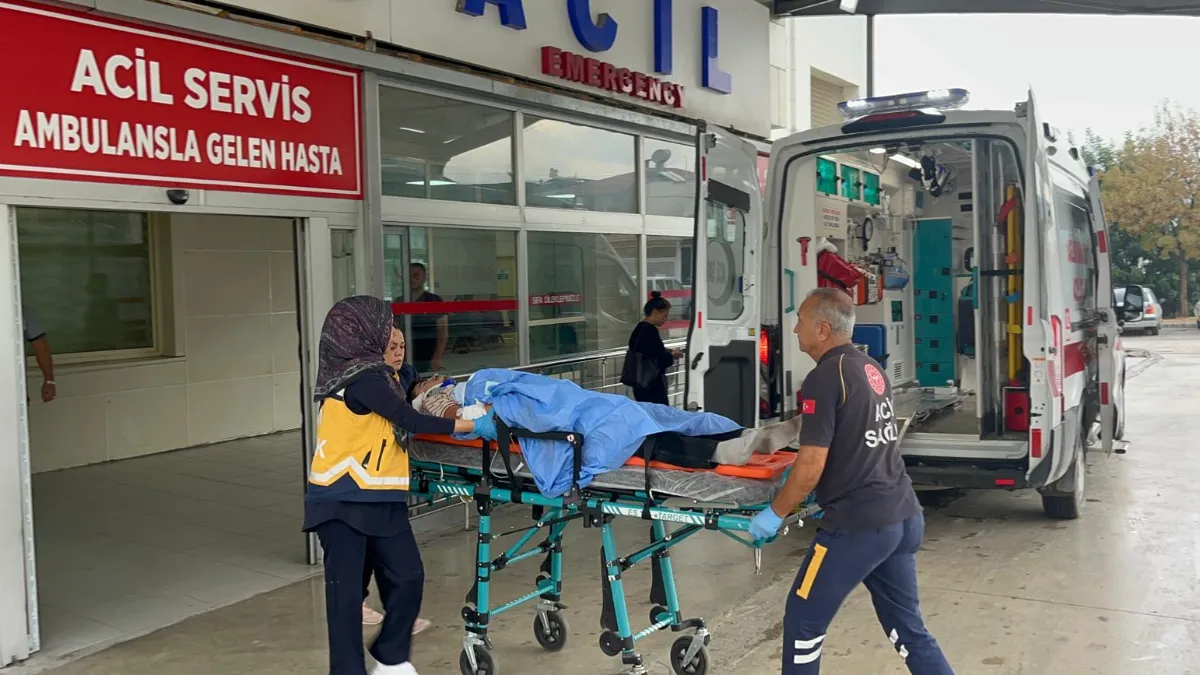Adana’da feci kaza: 17 Yaşındaki motosiklet sürücüsü hayatını kaybetti
