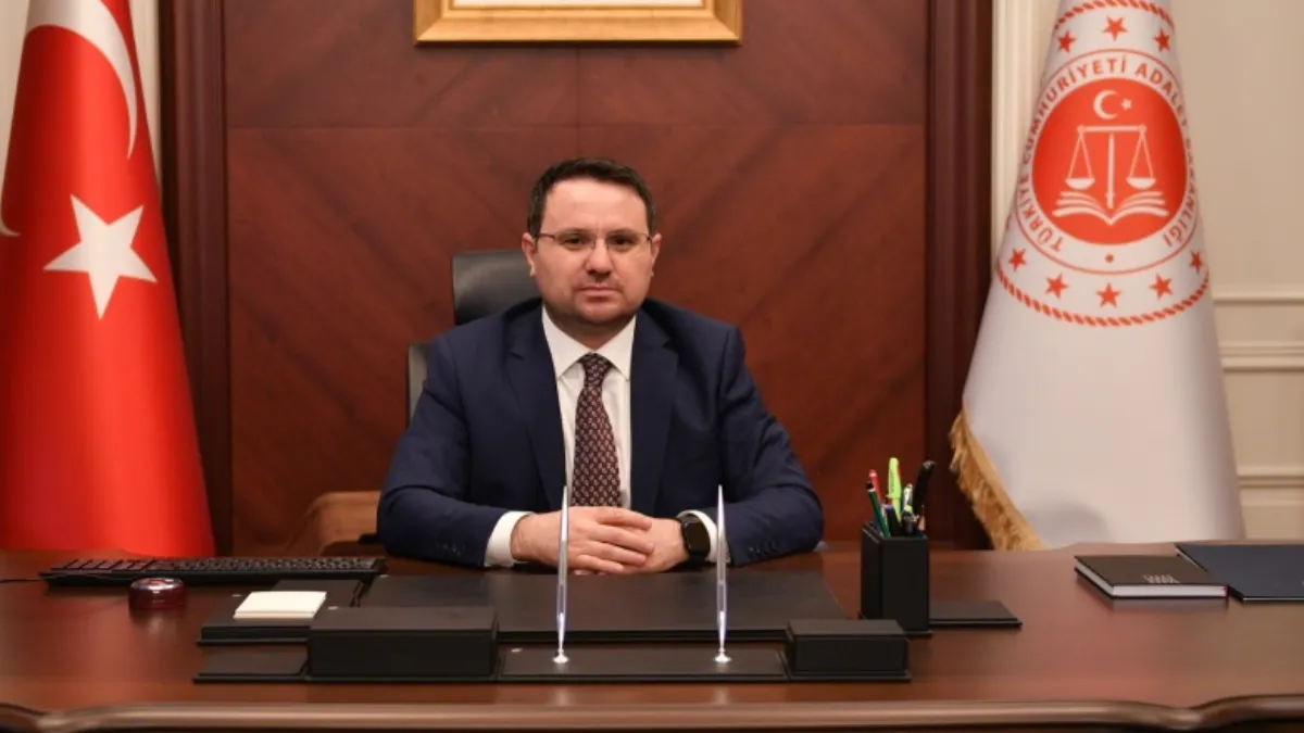 Akın Gürlek'den Dikkat Çeken Mesaj: Kişisel Verileri Hukuka Aykırı Kullanan 31 Avukat Hakkında Gözaltı Kararı