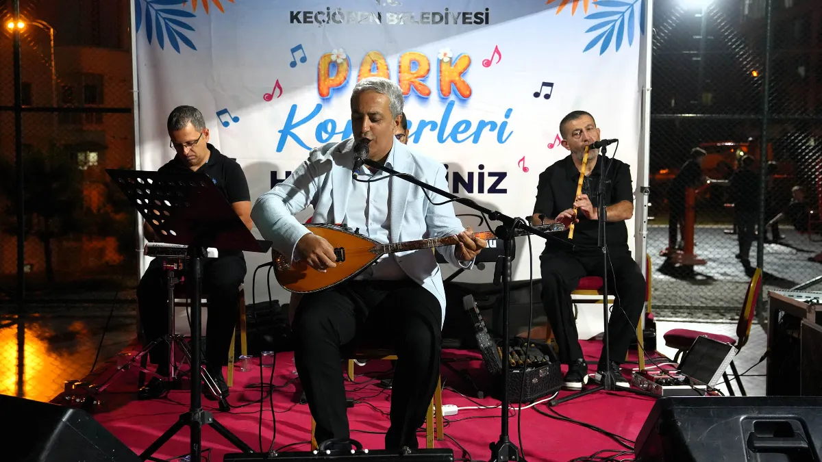 Ankara Keçiören’in Mahallelerinde Park Konserleri Coşkusu