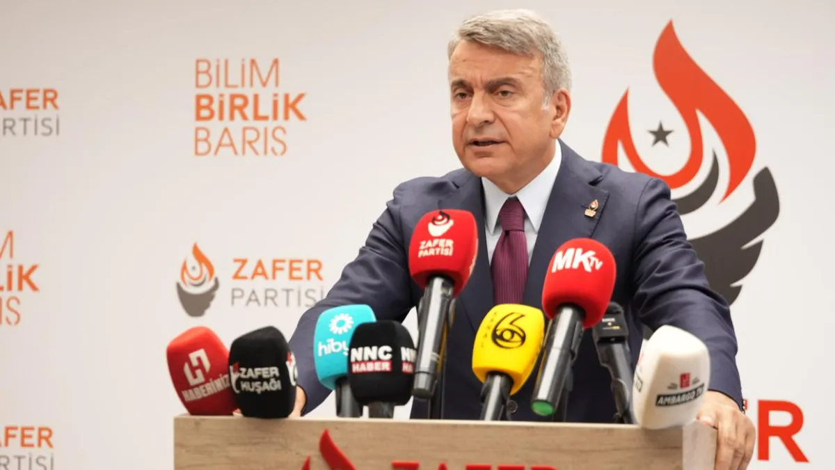 Azmi Karamahmutoğlu: “Milletin Vergileriyle Yapılan Köprüleri Özel Sermayeye Peşkeş Çekiyorsunuz”
