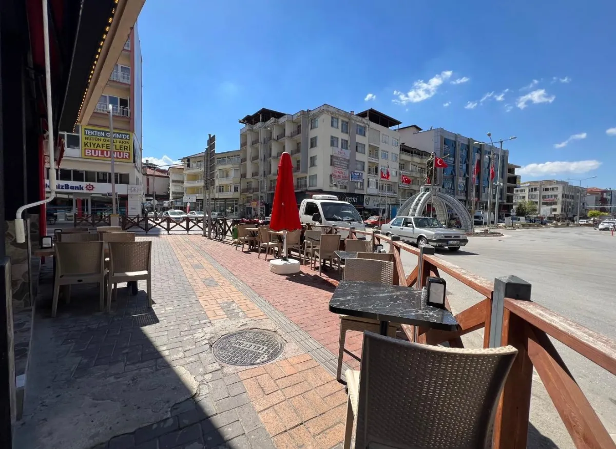 Bucak’ta döner severlere kaçırılmayacak açılış kampanyası! 1 Alana 1 bedava