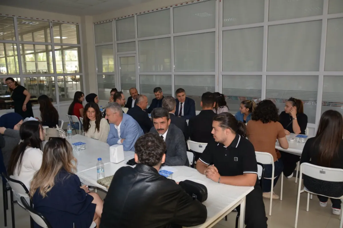 Burdur MAKÜ’den Gölhisar’a Eğitim ve Teknoloji Hamlesi