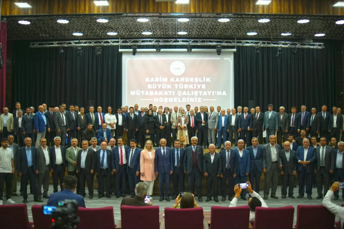 Kadim Aşiretler tek ses oldu “Terörsüz Türkiye fırsatı kaçırılmamalı”