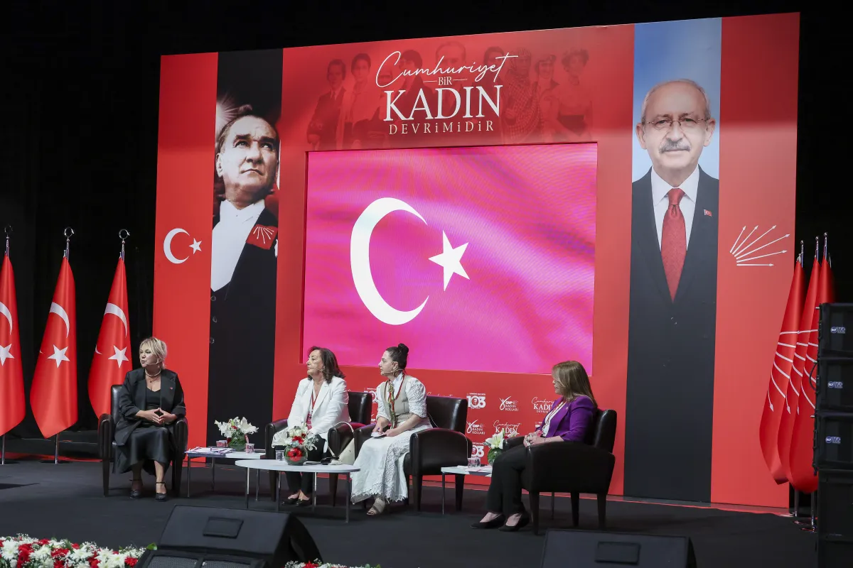 Kılıçdaroğlu: Cumhuriyet Bir Kadın Devrimidir