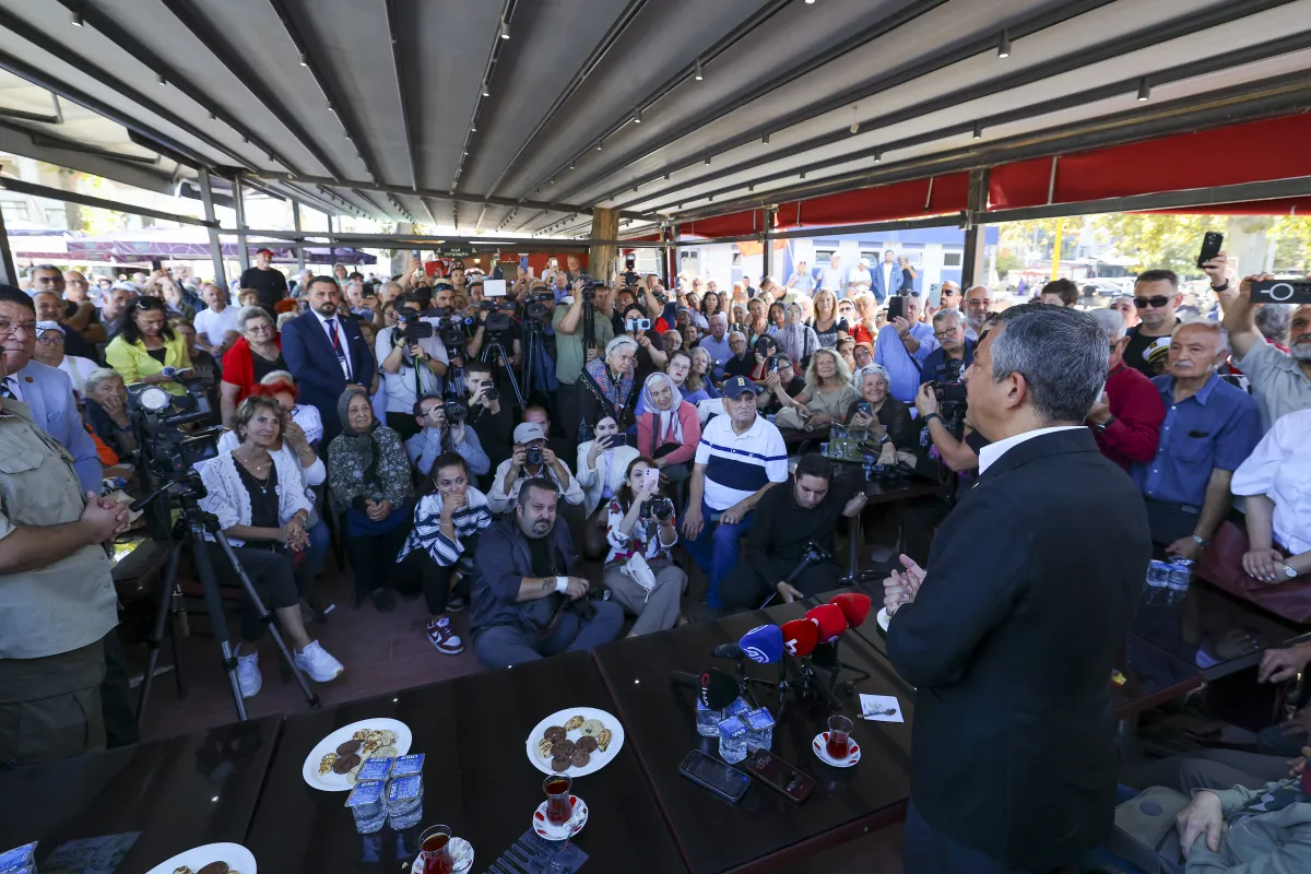 Özgür Özel Yalova’da Üreticilerden Emeklilere Uzanan Mesajlar Verdi: "Umut YENİ’de”