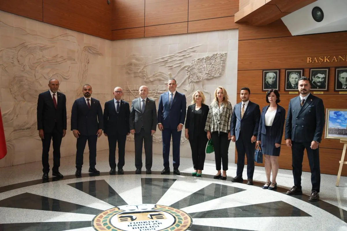 Ümit Özdağ’dan İktidara “Düşman Ceza Hukuku” Tepkisi: “Vazgeçme Ferasetini Gösterin”