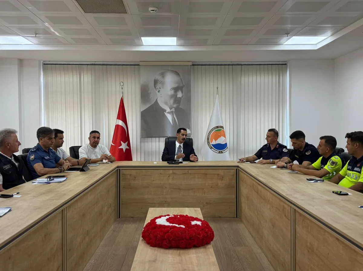 Antalya Finike’de Trafik Kazalarına Karşı Yeni Dönem 5 Yılda 1.521 Kaza Sonrası Komisyon Kuruldu