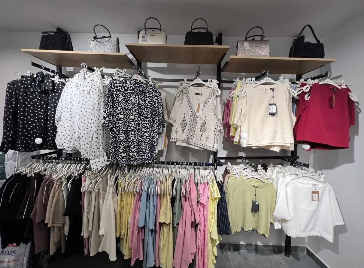 Bucak’ta “Bir Alana Bir Bedava” fırsatı! EMAR Outlet’te yazlık ürünlerde büyük kampanya