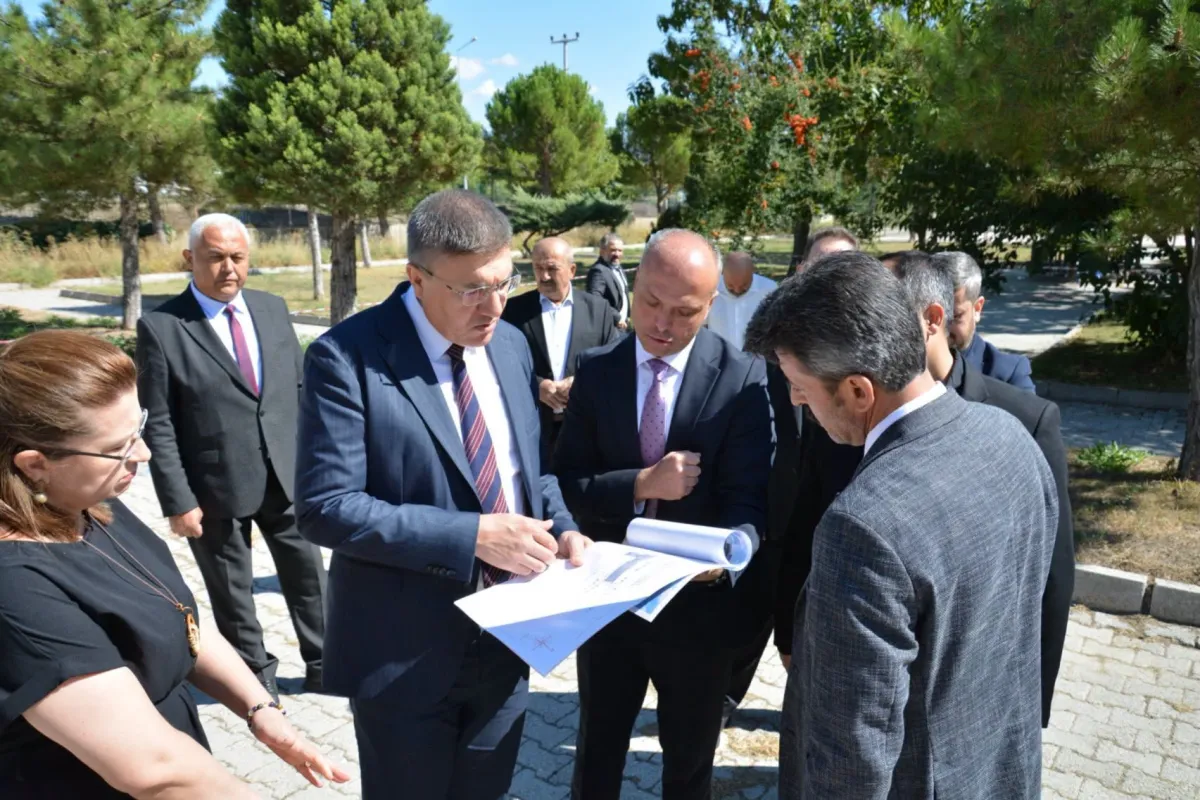 Burdur MAKÜ’den Gölhisar’a Eğitim ve Teknoloji Hamlesi