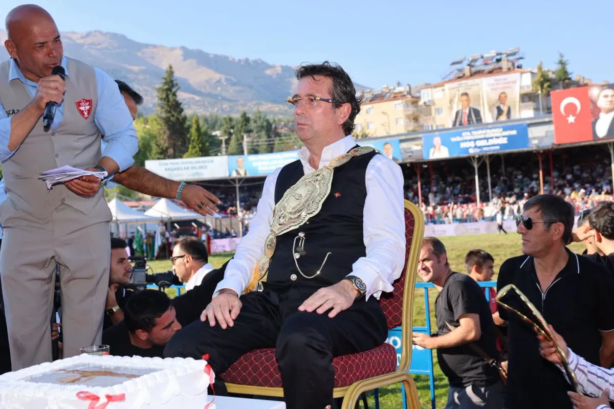 2027 Antalya 675. Elmalı Güreşleri’nin Ağası Yine Hakan Çetin! İhale 48 Milyon 77 Bin Liraya Sonuçlandı