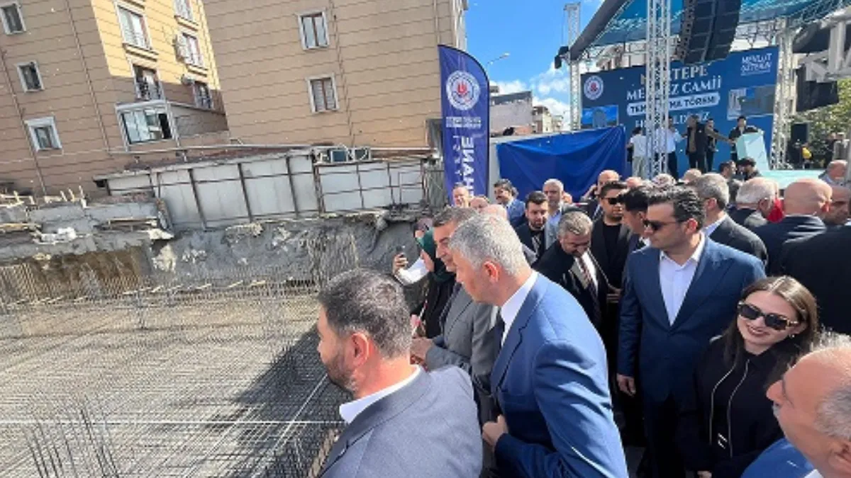 Kağıthane’de Nurtepe Merkez Camii yeniden inşa ediliyor