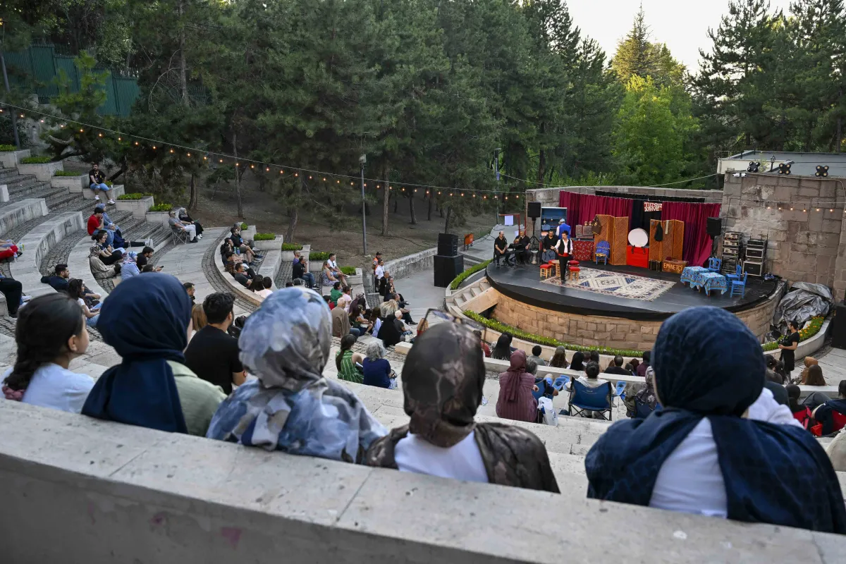 Ankara Seğmenler Parkı Kültür ve Sanatın Adresi Oldu