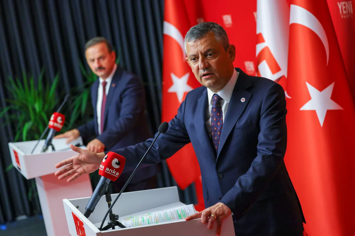 Özgür Özel’den Mansur Yavaş Açıklaması: "Tarihin Doğru Tarafında Durdu”