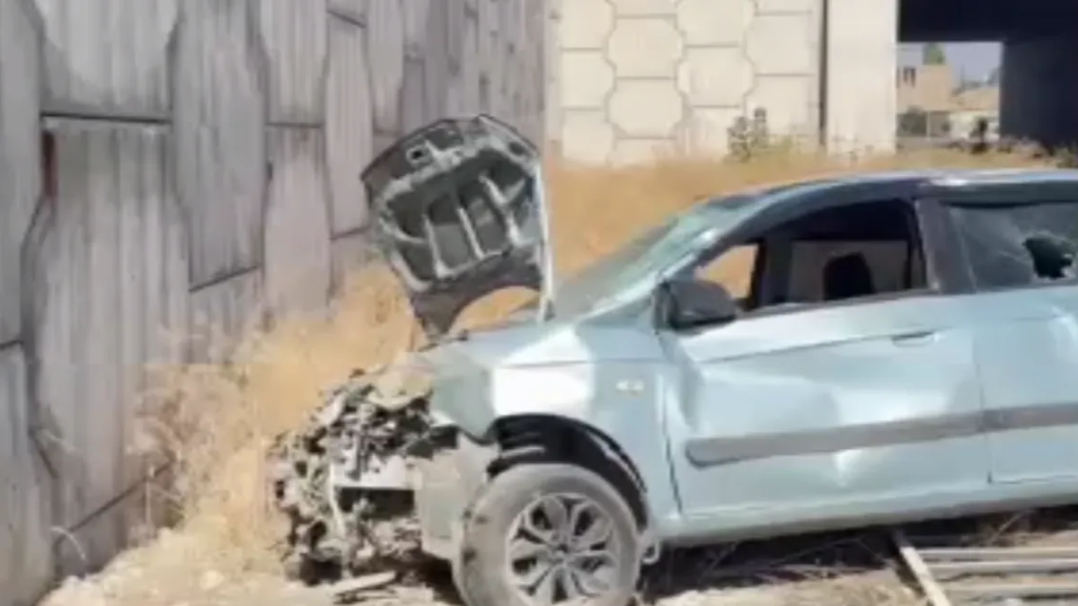 Niğde’de korkutan kaza! Otomobil üst geçitten uçtu